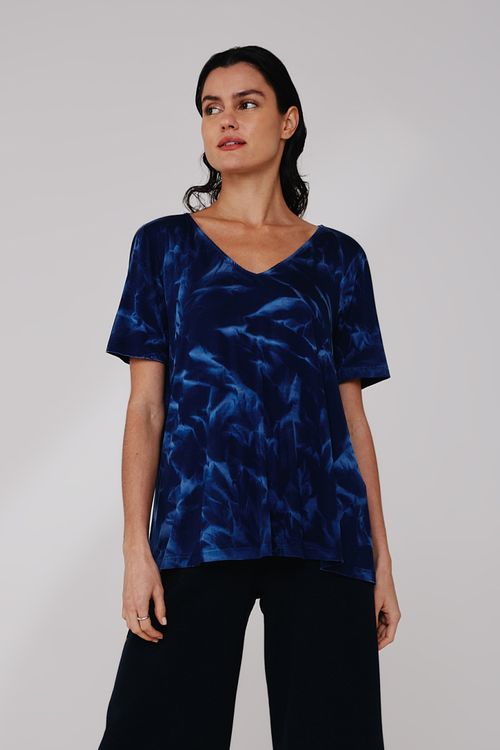 Blusa Decote V Tie Dye Azul Modal Ana Carol