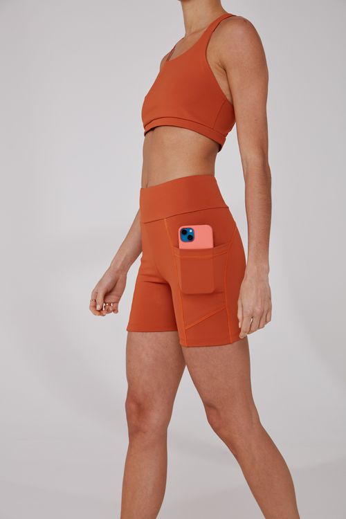 Short Fitness Bolso Bronze UV Dry Maju