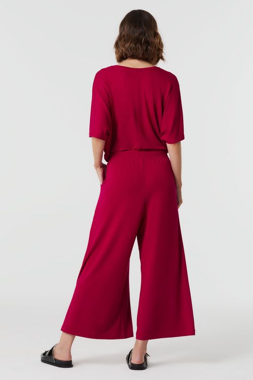Calça Pantacourt Groselha Bambu