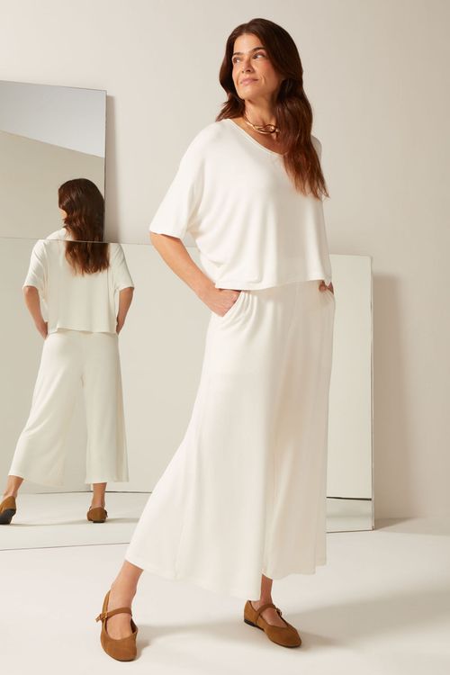 Calça Pantacourt Off White Bambu