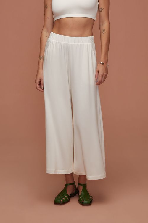 Calça Pantacourt Off White Bambu