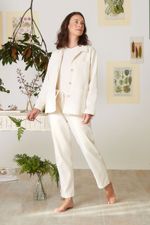 calca-white-jeans-tapper-leia-yogini-0069602204-frente