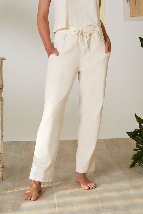 Calça Cenoura Off White Jeans Leia
