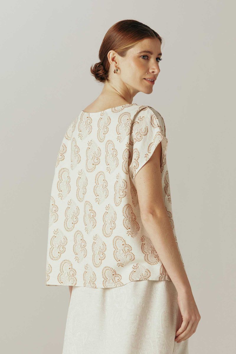 blusa-Lakshmi-yogini-0082071050-costas