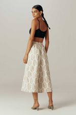 calca-Lakshmi-yogini-0082061050-movimento