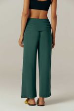 calca-elis-yogini-0082370903-movimento