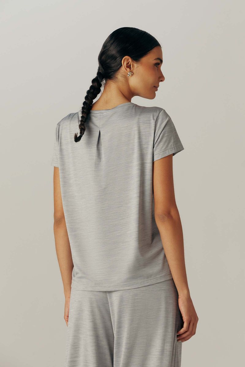 blusa-alba-II-yogini-0082900062-costas