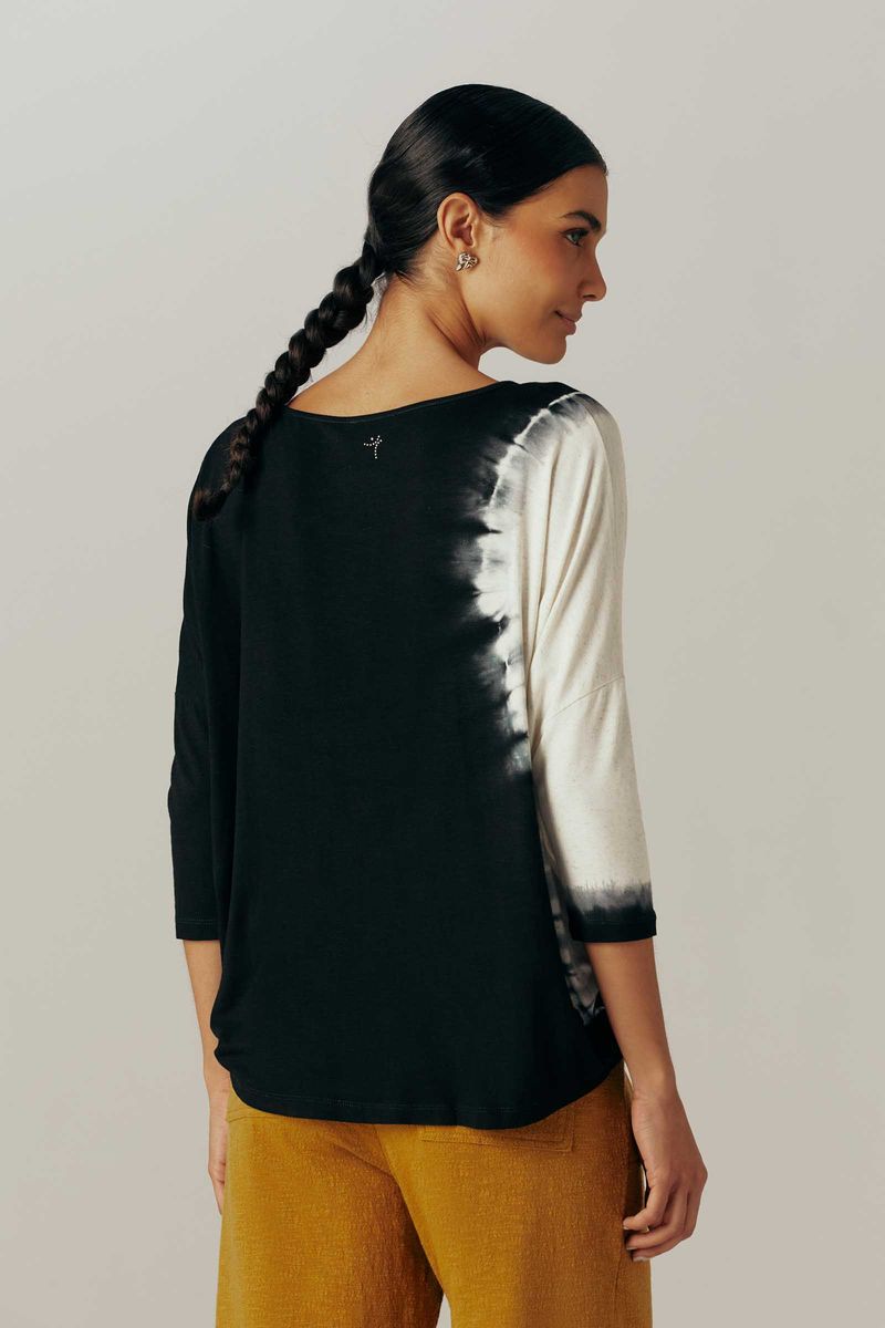 blusa-cintia-yogini-0082710007-costas