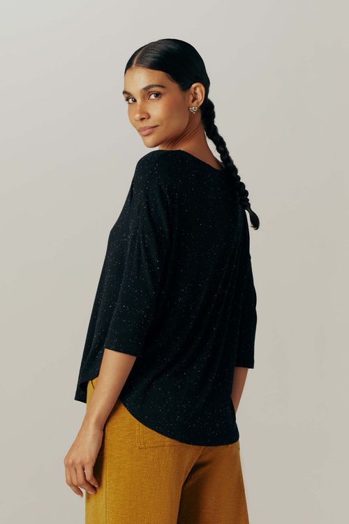 Blusa Decote U Preta Luma