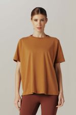 camiseta-renata-yogini-0082240302-frente