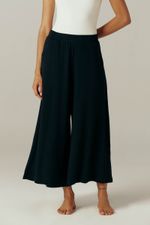 calca-bambu-pantacourt-yogini-0055300058-costas