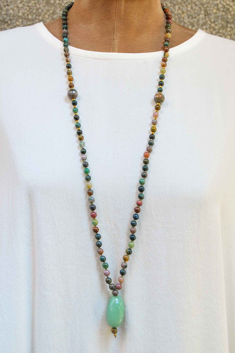 japamala-jaspeindiano-yogini-0085430019-costas