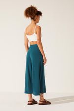 calca-moletom-bambu-yogini-0082971279-movimento