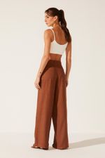 calca-eunice-yogini-0083592348-movimento