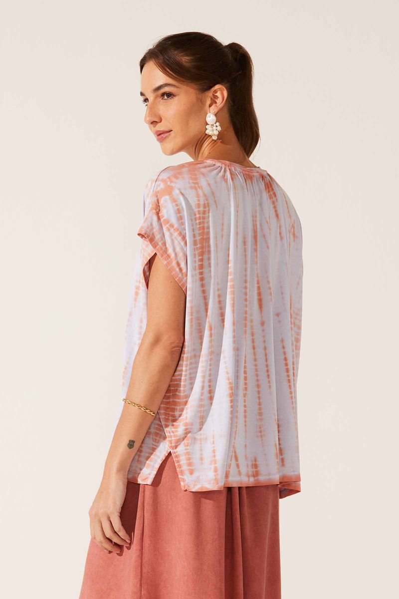 blusa-sonia-yogini-0083440153-costas