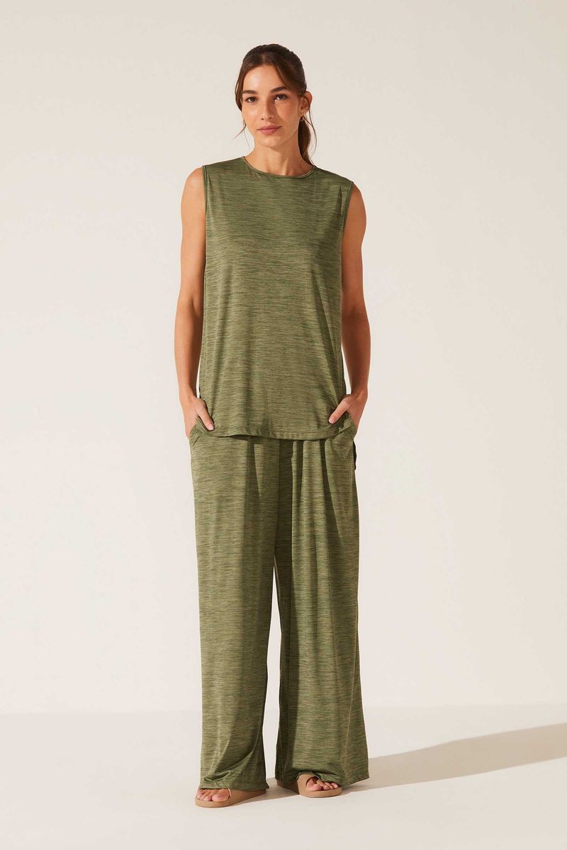 calca_pantalona_alba_yogini_0082910244_movimento