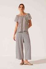 blusa-daru-yogini-0083871050-movimento