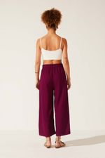 calca-eunice-yogini-0083581475-costas