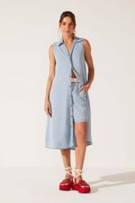 short-nala-yogini-0084160339-movimento