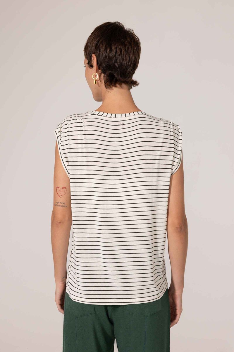 blusa-lourdes-yogini-0084730354-costas