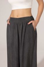 calca-pietra-yogini-0084870007-detalhe-cintura