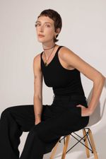 regata-nicole-yogini-0085020007-capa