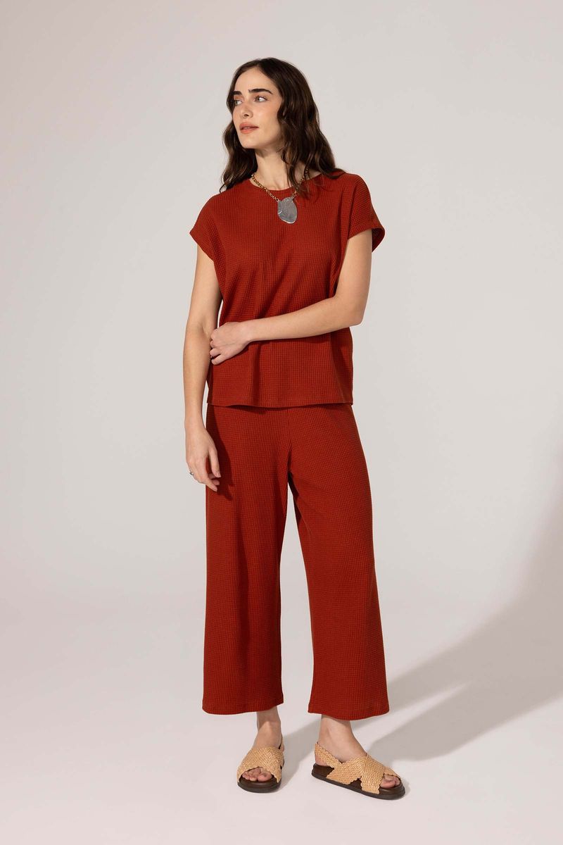 blusa-enya-yogini-0084890400-movimento