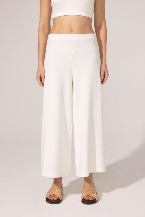 Calça Pantacourt Canelada Off White Vania
