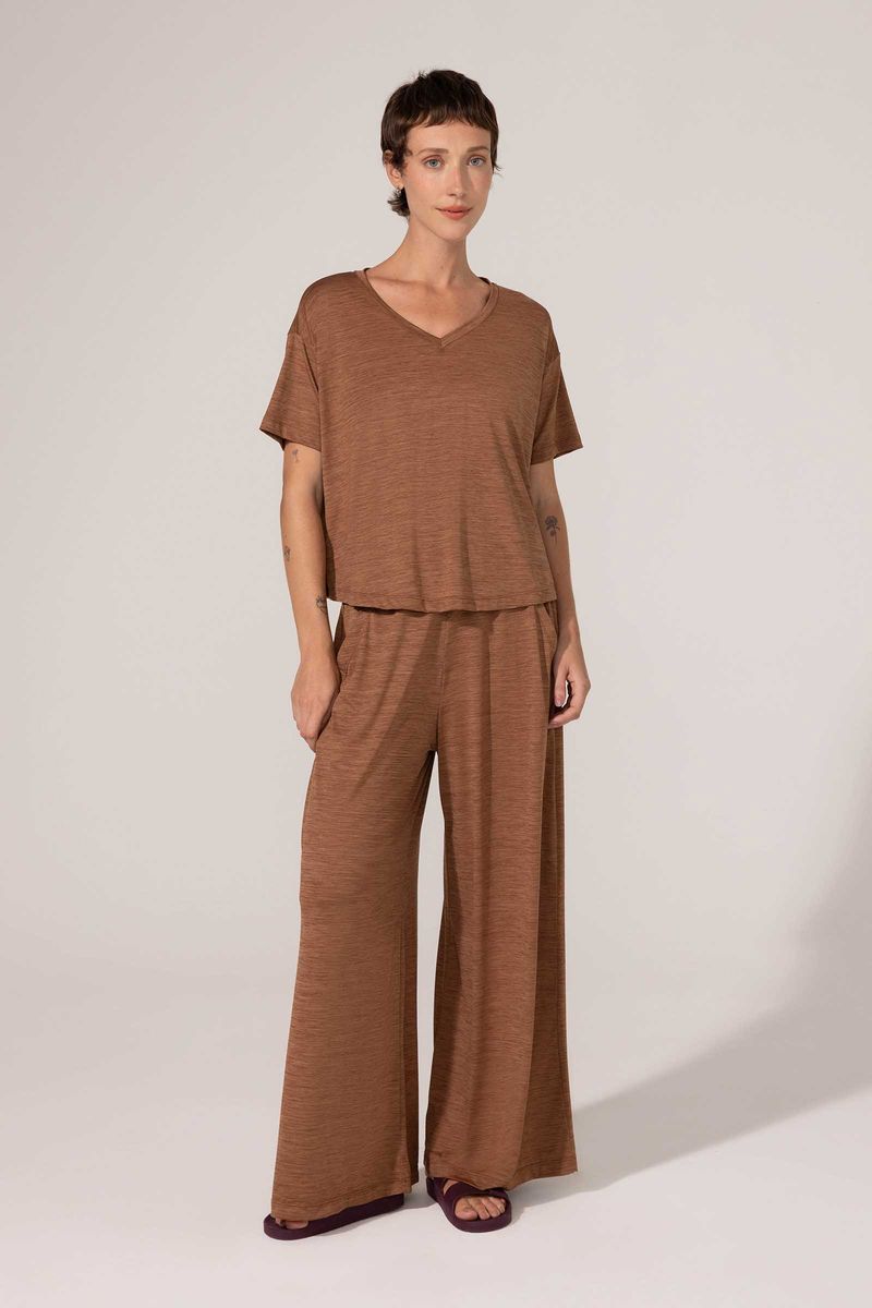 blusa-alba-yogini-0085100224-movimento