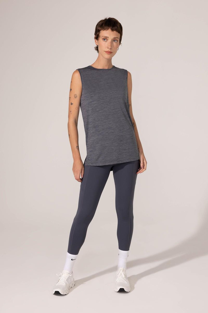 regata-alba-yogini-0085120555-movimento