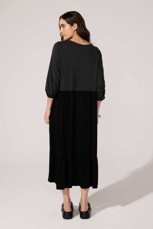 Vestido Midi Preto Sílvia