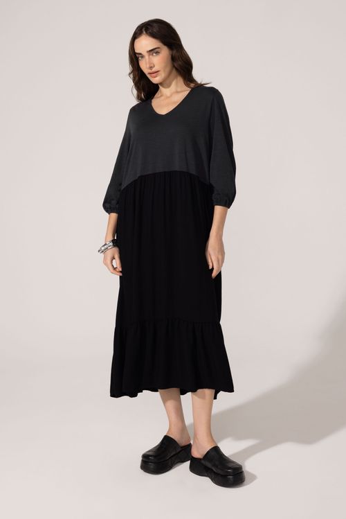 Vestido Midi Preto Sílvia