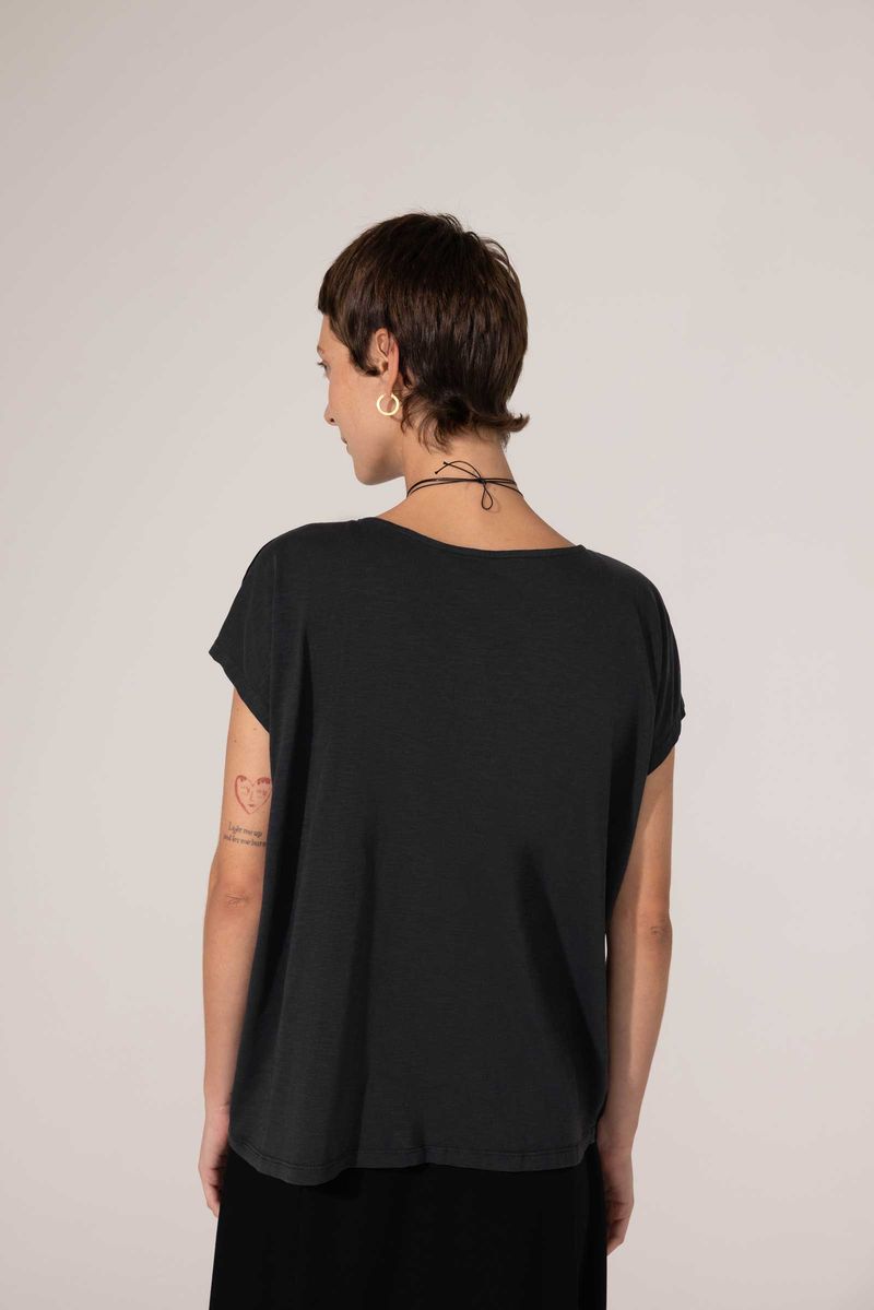 blusa-silvia-0085280007-yogini-costas